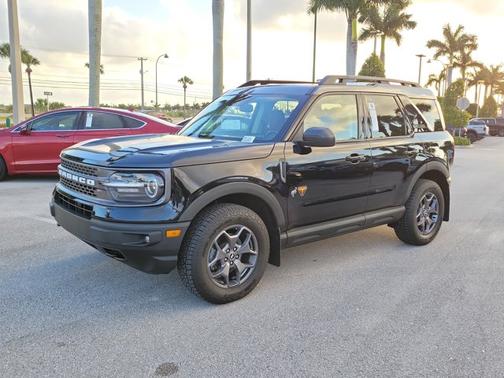 SHADOW BLACK 2023 Ford Bronco Sport BADLANDS