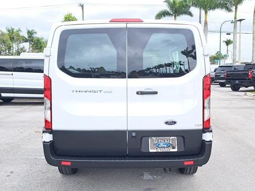 2024 Ford Transit-250 BASE