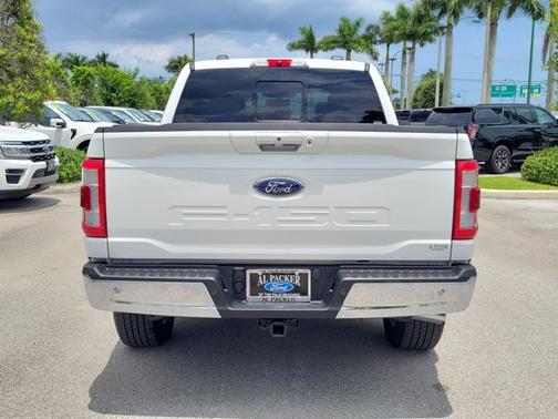STAR WHITE METALLIC TRICOAT 2021 Ford F-150 LARIAT