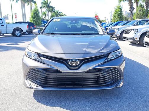 2020 Toyota Camry LE