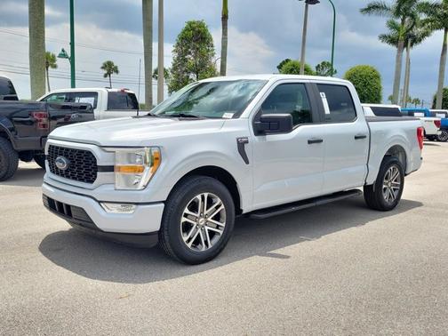 SPACE WHITE METALLIC 2022 Ford F-150 XL