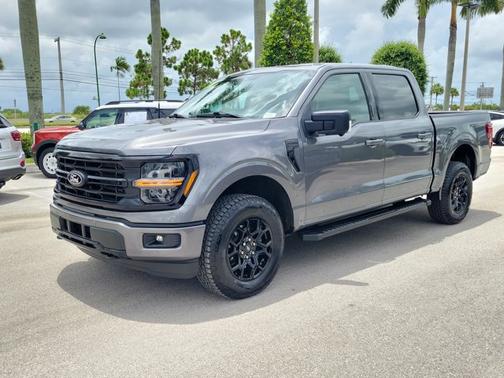 CARBONIZED GRAY METALLIC 2024 Ford F-150 XLT
