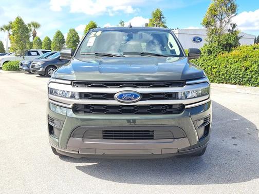 2023 Ford Expedition XLT