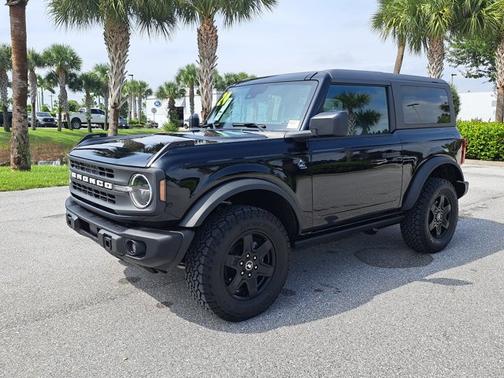 2024 Ford Bronco BLACK DIAMOND