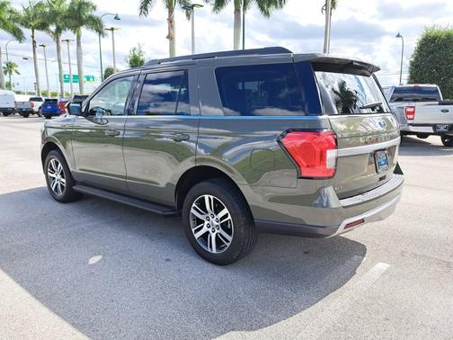 2024 Ford Expedition XLT