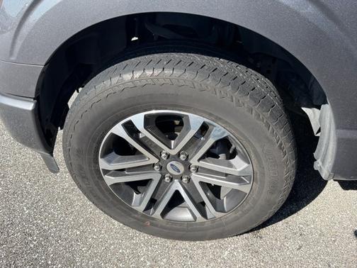 CARBONIZED GRAY METALLIC 2023 Ford F-150 XL