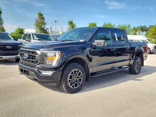 AGATE BLACK METALLIC 2023 Ford F-150 XLT