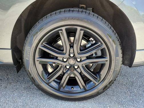 CARBONIZED GRAY 2023 Ford Edge ST LINE