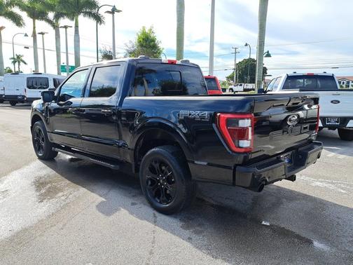 2022 Ford F-150 LARIAT
