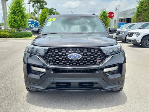 AGATE BLACK METALLIC 2024 Ford Explorer ST