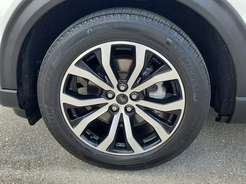 STAR WHITE MET TRI-COAT 2022 Ford Explorer ST-LINE