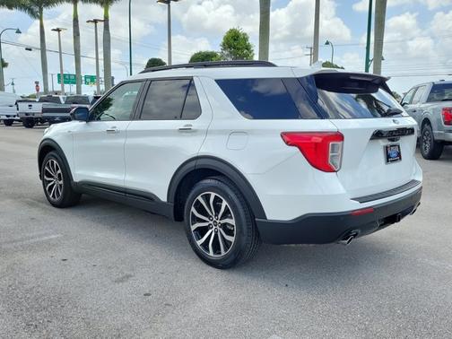 STAR WHITE MET TRI-COAT 2022 Ford Explorer ST-LINE