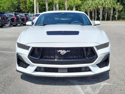 OXFORD WHITE 2025 Ford Mustang GT