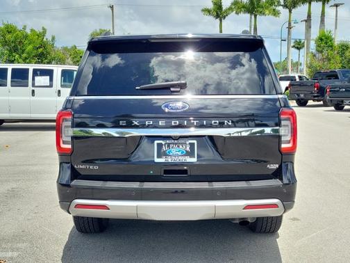 AGATE BLACK METALLIC 2022 Ford Expedition LIMITED