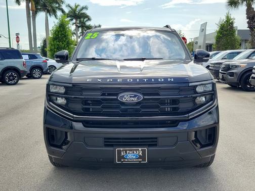 AGATE BLACK METALLIC 2025 Ford Expedition ACTIVE
