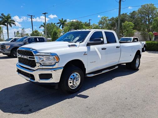 2019 RAM 3500 TRADESMAN