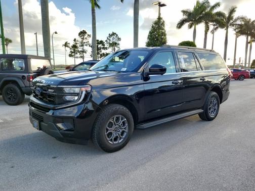 AGATE BLACK METALLIC 2025 Ford Expedition ACTIVE