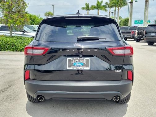 AGATE BLACK METALLIC 2026 Ford Escape ST-LINE