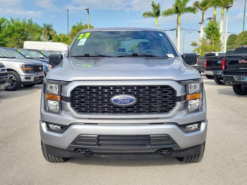 ICONIC SILVER METALLIC 2023 Ford F-150 XL
