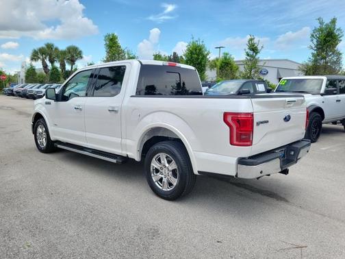 WHITE PLATINUM METALLIC TC 2017 Ford F-150 LARIAT