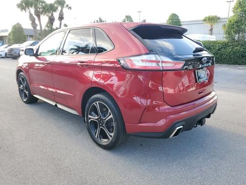 2021 Ford Edge ST