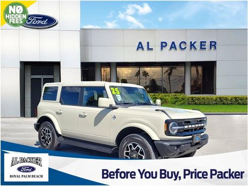 DESERT SAND 2025 Ford Bronco OUTER BANKS
