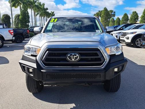 2021 Toyota Tacoma SR5