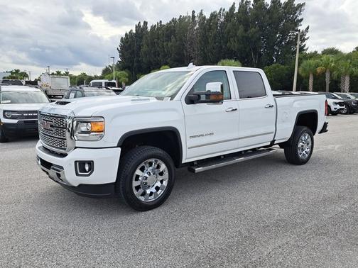 2019 GMC Sierra 1500 DENALI