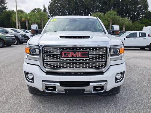 2019 GMC Sierra 1500 DENALI