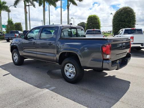 2018 Toyota Tacoma SR5