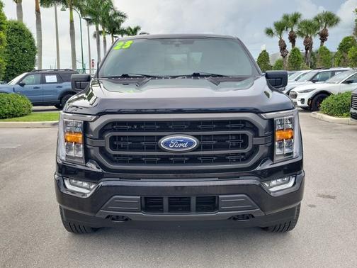 AGATE BLACK METALLIC 2023 Ford F-150 XLT