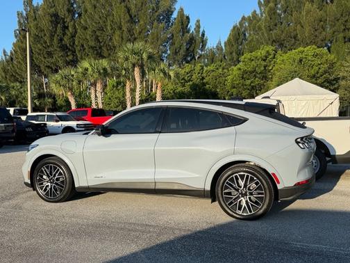 GLACIER GRAY MET TRI-COAT 2025 Ford Mustang Mach-E PREMIUM