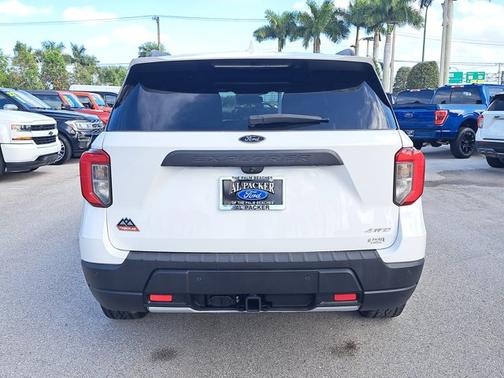 2023 Ford Explorer TIMBERLINE