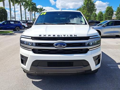 2024 Ford Expedition XLT