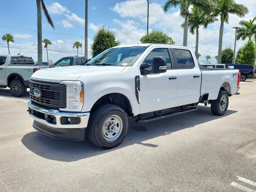OXFORD WHITE 2024 Ford F-250 XL