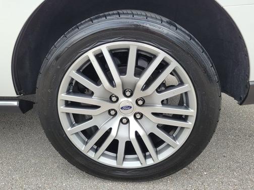 STAR WHITE MET TRI-COAT 2022 Ford Expedition LIMITED