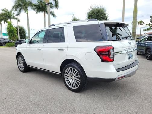 STAR WHITE MET TRI-COAT 2022 Ford Expedition LIMITED