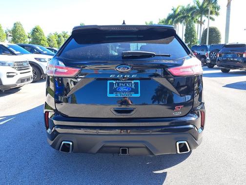 2021 Ford Edge ST