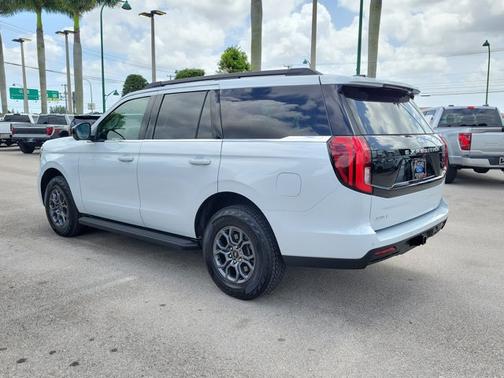 SPACE SILVER METALLIC 2025 Ford Expedition ACTIVE