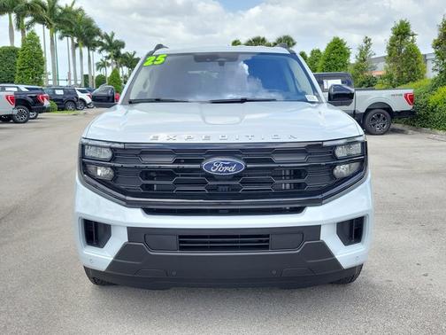 SPACE SILVER METALLIC 2025 Ford Expedition ACTIVE
