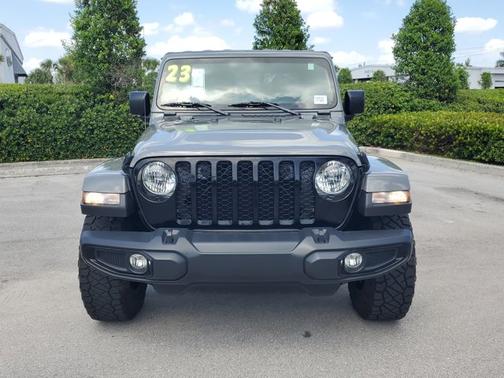 2023 Jeep Gladiator Willys
