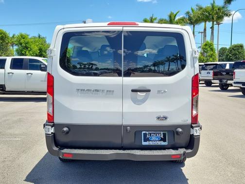 OXFORD WHITE 2017 Ford Transit-350 XLT