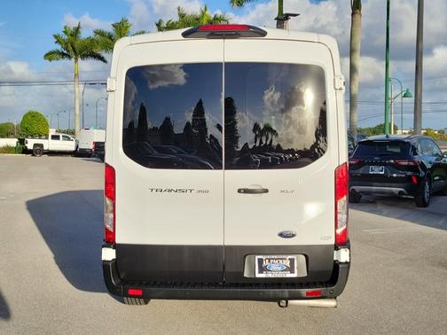 2023 Ford Transit-350 XLT