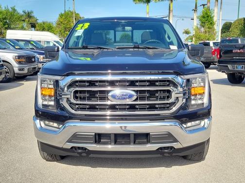 AGATE BLACK METALLIC 2023 Ford F-150 XLT