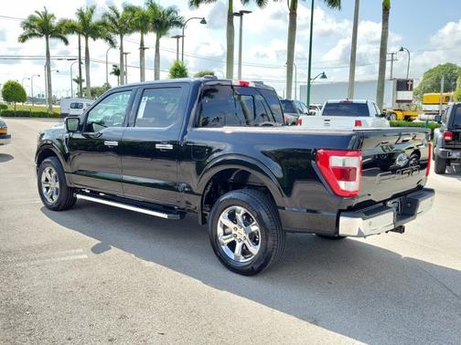 AGATE BLACK METALLIC 2022 Ford F-150 LARIAT