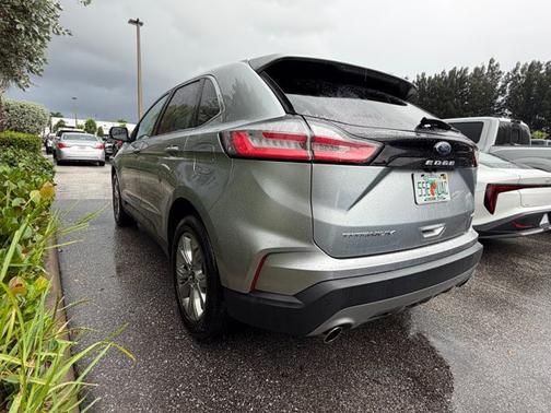 ICONIC SILVER 2024 Ford Edge TITANIUM