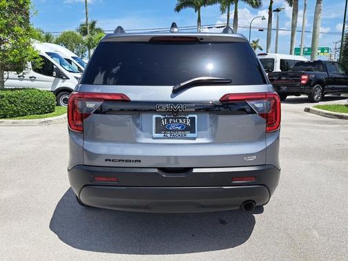 2021 GMC Acadia SLE