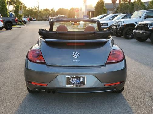 2017 Volkswagen Beetle 1.8T CLASSIC