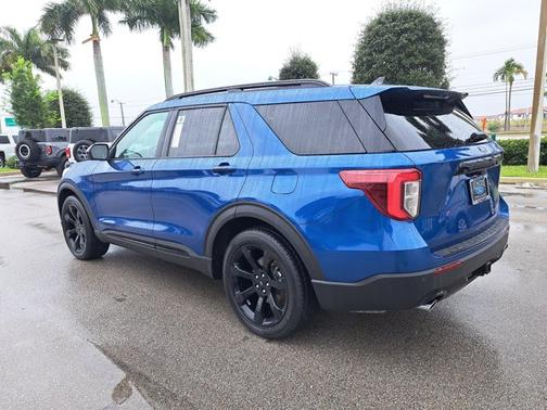 2022 Ford Explorer ST-LINE