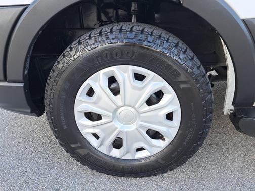 2022 Ford Transit-250 BASE